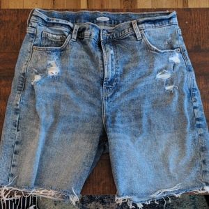 Old Navy distressed jean shorts